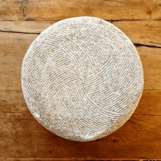 Vache à l'ail des ours moulé à la main